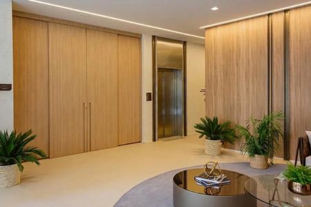 Apartamento à venda com 156m², 4 quartos e 2 vagas