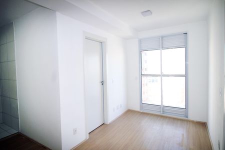 Apartamento para alugar com 2 quartos, 38m² em Irajá, Rio de Janeiro