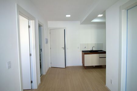 Sala de apartamento para alugar com 2 quartos, 38m² em Irajá, Rio de Janeiro