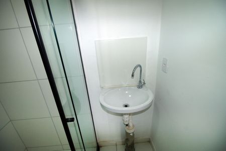 Apartamento para alugar com 38m², 2 quartos e sem vagaBanheiro