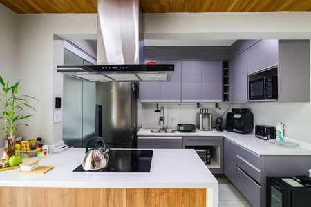 Apartamento para alugar com 2 quartos, 64m² em Vila Suzana, São Paulo