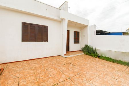 Área externa de casa para alugar com 2 quartos, 53m² em Parque da Matriz, Cachoeirinha
