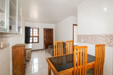 Sala de casa para alugar com 2 quartos, 53m² em Parque da Matriz, Cachoeirinha