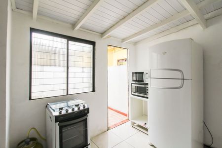Cozinha de casa para alugar com 2 quartos, 53m² em Parque da Matriz, Cachoeirinha