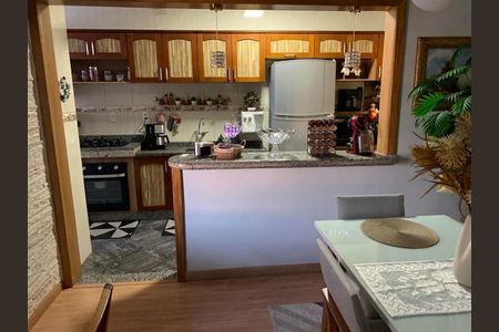 Apartamento à venda com 62m², 2 quartos e 2 vagas Apartamento à venda com 62m², 2 quartos e 2 vagasCozinha