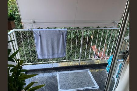 Apartamento à venda com 62m², 2 quartos e 2 vagas Apartamento à venda com 62m², 2 quartos e 2 vagasVaranda