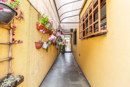 Casa à venda com 278m², 3 quartos e 4 vagas