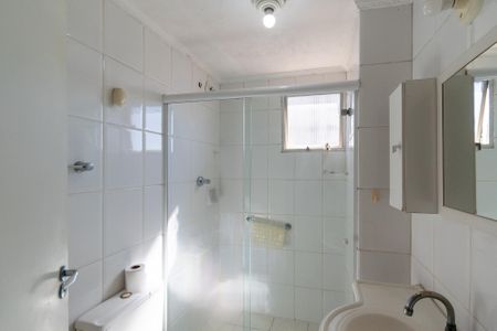 Banheiro  de apartamento para alugar com 2 quartos, 50m² em Jardim Oriental, São Paulo