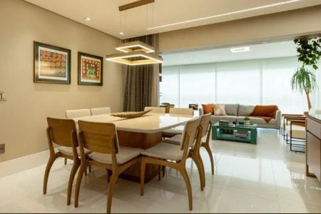 Apartamento à venda com 3 quartos, 172m² em Indianópolis, São Paulo