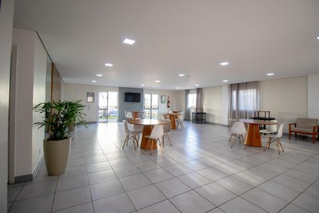 Apartamento para alugar com 42m², 1 quarto e 1 vaga Apartamento para alugar com 42m², 1 quarto e 1 vagaÁrea comum - Salão de festas