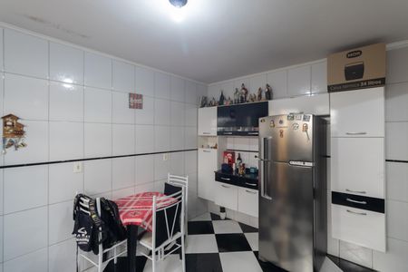 Casa de condomínio à venda com 120m², 4 quartos e 1 vaga Casa de condomínio à venda com 120m², 4 quartos e 1 vagaCozinha