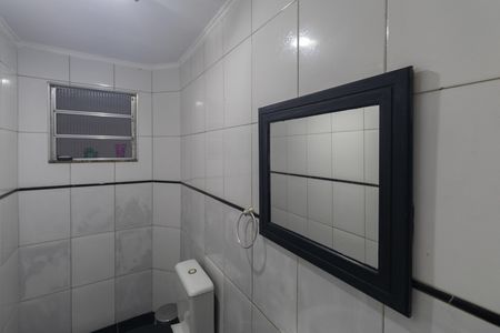 Casa de condomínio à venda com 120m², 4 quartos e 1 vaga Casa de condomínio à venda com 120m², 4 quartos e 1 vagaBanheiro