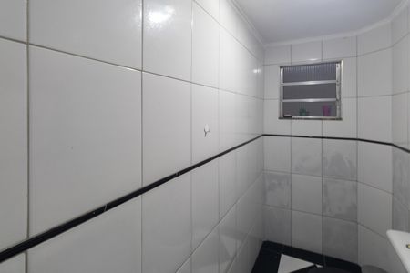 Casa de condomínio à venda com 120m², 4 quartos e 1 vaga Casa de condomínio à venda com 120m², 4 quartos e 1 vagaBanheiro
