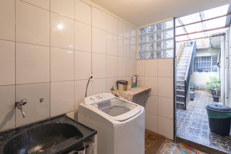 Casa de condomínio à venda com 120m², 4 quartos e 1 vaga Casa de condomínio à venda com 120m², 4 quartos e 1 vagaÁrea de Serviço