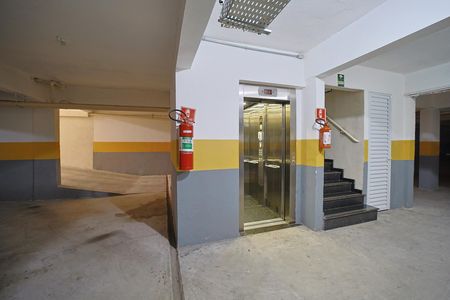 Apartamento à venda com 95m², 2 quartos e 1 vagaGaragem