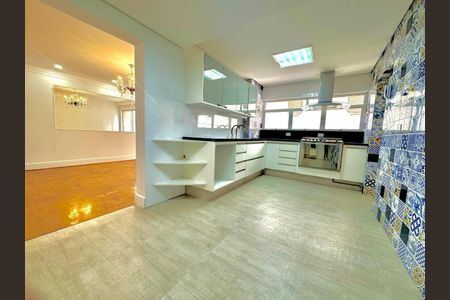 Apartamento à venda com 4 quartos, 194m² em Jardins, São Paulo