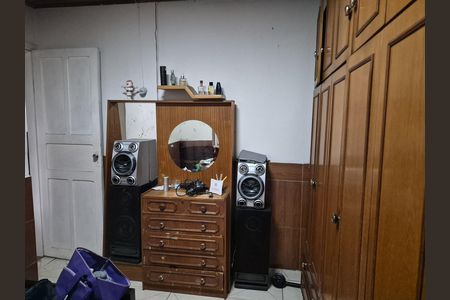 Quarto de casa à venda com 2 quartos, 180m² em Jardim Tiete, São Paulo