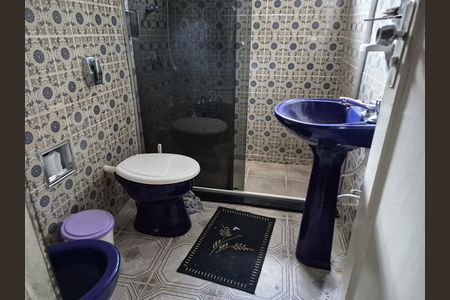 Banheiro 1 de casa à venda com 2 quartos, 180m² em Jardim Tiete, São Paulo