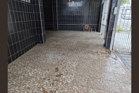 Casa à venda com 180m², 2 quartos e 2 vagas Casa à venda com 180m², 2 quartos e 2 vagasÁrea de Serviço