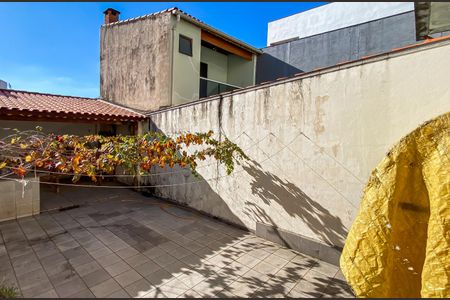 Quintal  de casa à venda com 4 quartos, 200m² em Cangaíba, São Paulo