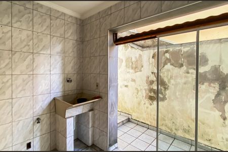 Área de Serviço de casa à venda com 4 quartos, 200m² em Cangaíba, São Paulo