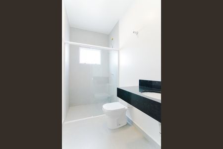 Casa para alugar com 187m², 3 quartos e 4 vagasBanheiro da Suíte