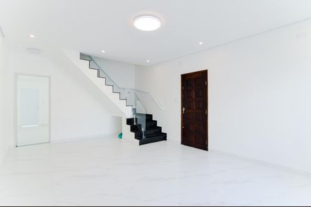 Sala de casa à venda com 3 quartos, 187m² em Vila Camargos, Guarulhos