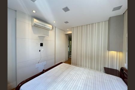 Quarto 1 de apartamento à venda com 3 quartos, 133m² em Ipiranga, São Paulo