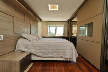 Apartamento à venda com 160m², 4 quartos e 2 vagas