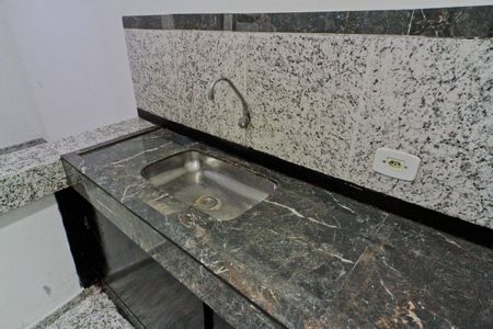 Casa para alugar com 60m², 2 quartos e sem vaga Casa para alugar com 60m², 2 quartos e sem vagaCozinha