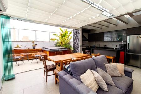 Apartamento à venda com 135m², 3 quartos e 2 vagas