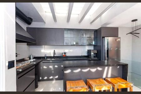 Apartamento à venda com 135m², 3 quartos e 2 vagas