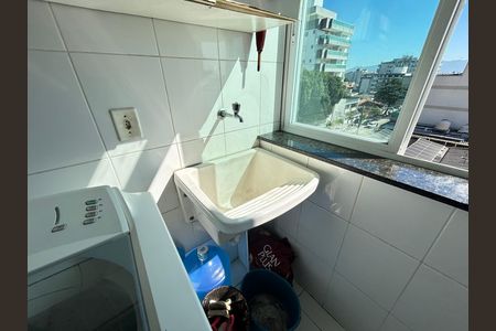Apartamento à venda com 74m², 2 quartos e 1 vagaÁrea de Serviço