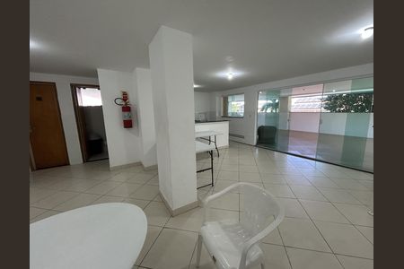 Apartamento à venda com 74m², 2 quartos e 1 vagaÁrea comum - Salão de festas