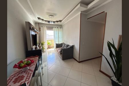 Apartamento à venda com 74m², 2 quartos e 1 vagaSala