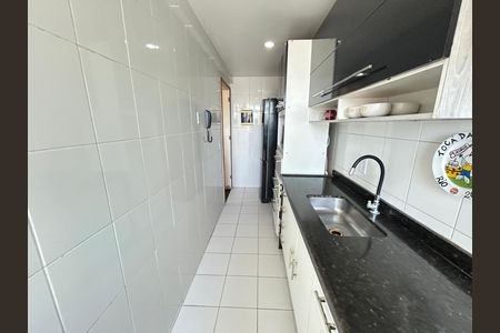 Apartamento à venda com 74m², 2 quartos e 1 vagaCozinha