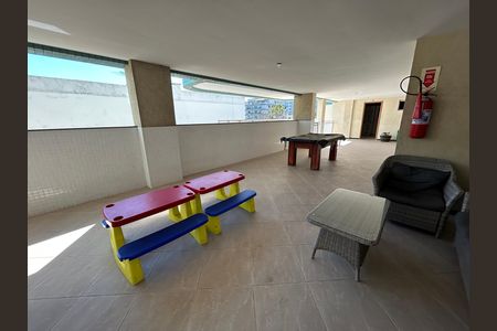 Apartamento à venda com 74m², 2 quartos e 1 vagaÁrea comum - Playground