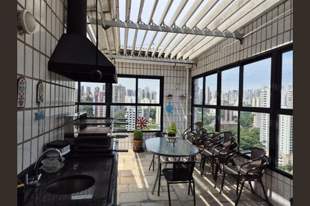 Apartamento à venda com 3 quartos, 156m² em Jardim Lar Sao Paulo, São Paulo