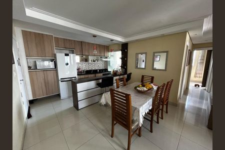 Apartamento à venda com 70m², 2 quartos e 1 vaga