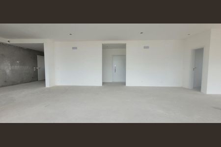 Apartamento à venda com 220m², 3 quartos e 3 vagas