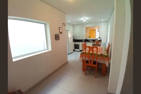 Casa à venda com 3 quartos, 170m² em Vila Cavaton, São Paulo