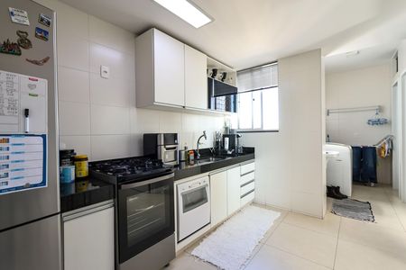 Apartamento à venda com 95m², 3 quartos e 2 vagasCozinha