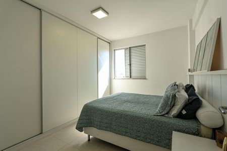 Apartamento à venda com 95m², 3 quartos e 2 vagasQuarto Suíte