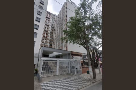 Apartamento à venda com 95m², 3 quartos e 1 vaga Apartamento à venda com 95m², 3 quartos e 1 vagaFachada