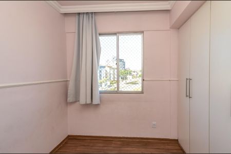 Apartamento à venda com 97m², 3 quartos e 1 vaga Apartamento à venda com 97m², 3 quartos e 1 vagaQuarto 2