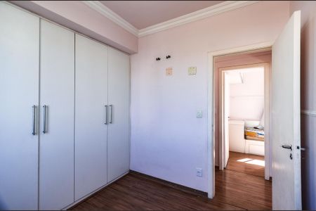 Apartamento à venda com 97m², 3 quartos e 1 vaga Apartamento à venda com 97m², 3 quartos e 1 vagaQuarto 2