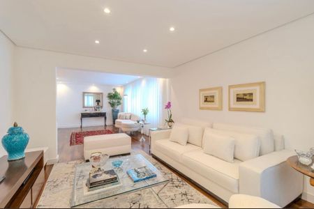 Apartamento à venda com 131m², 2 quartos e 1 vaga Apartamento à venda com 131m², 2 quartos e 1 vagaSala
