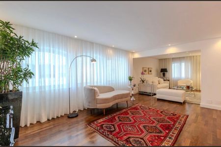 Apartamento à venda com 131m², 2 quartos e 1 vaga Apartamento à venda com 131m², 2 quartos e 1 vagaSala