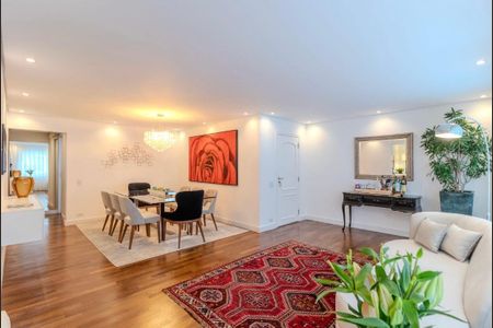 Apartamento à venda com 131m², 2 quartos e 1 vaga Apartamento à venda com 131m², 2 quartos e 1 vagaSala