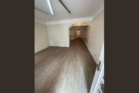 Casa à venda com 100m², 3 quartos e 2 vagas